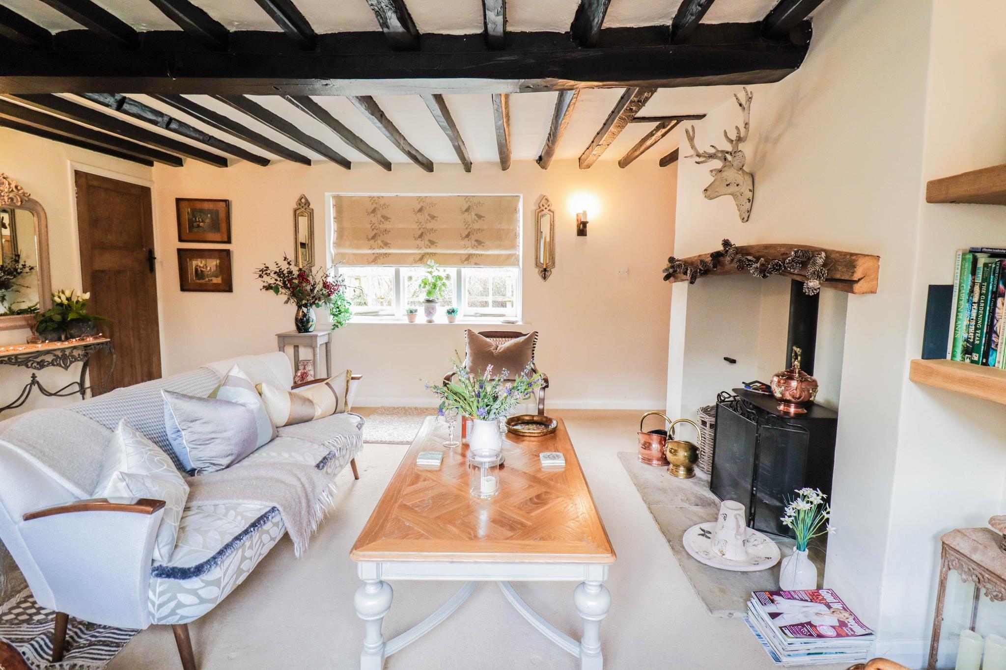 Delightful Period Cottage!3